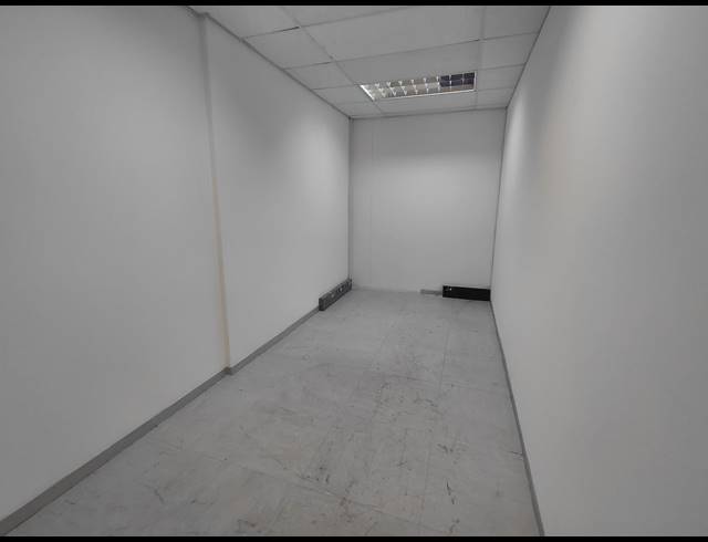 425M² OFFICE TO LET IN BRYANSTON